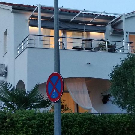 Apartment Pepina Vodice Bagian luar foto