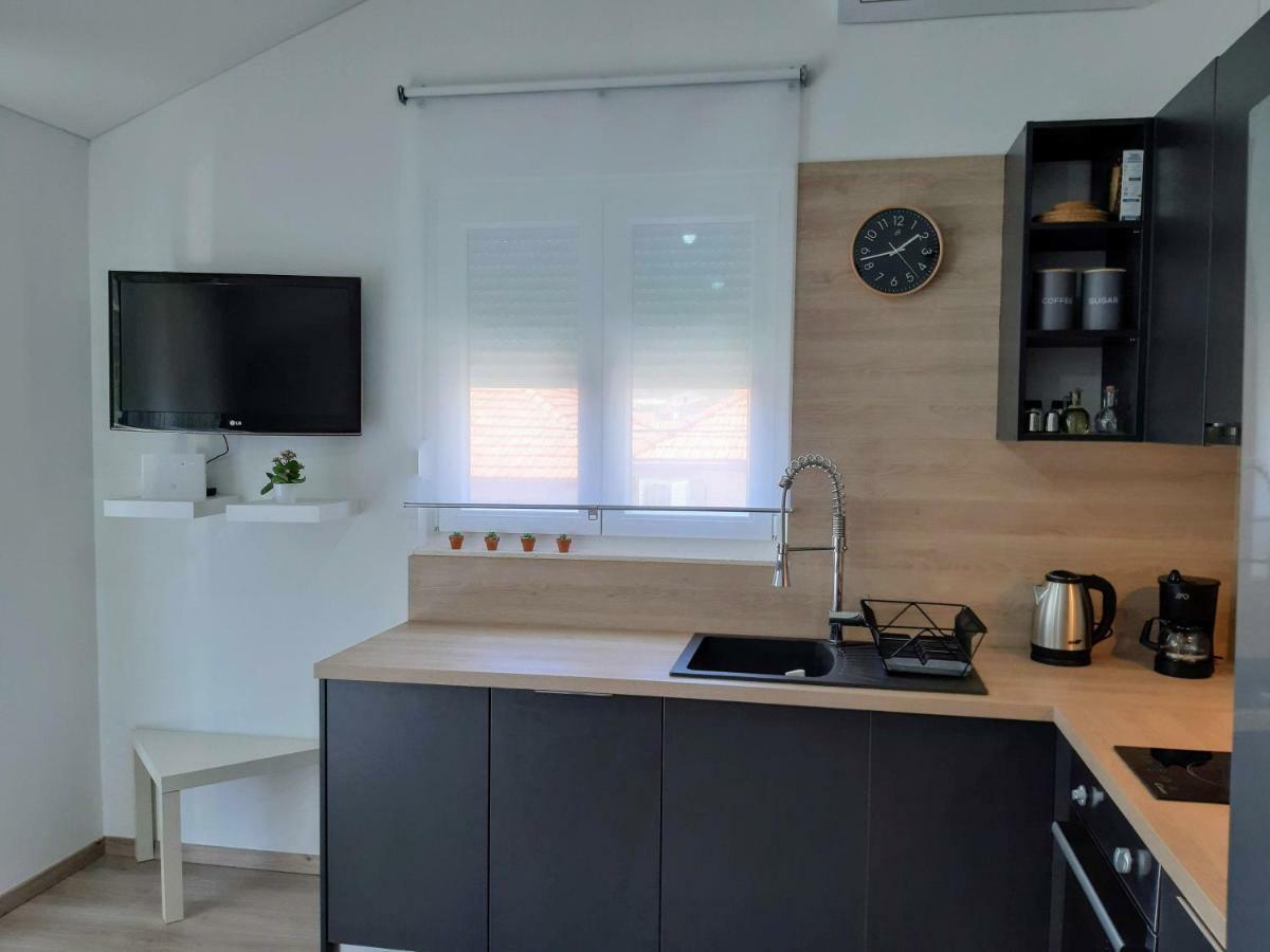 Apartment Pepina Vodice Bagian luar foto